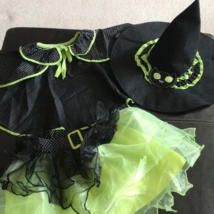 Girls witch costume